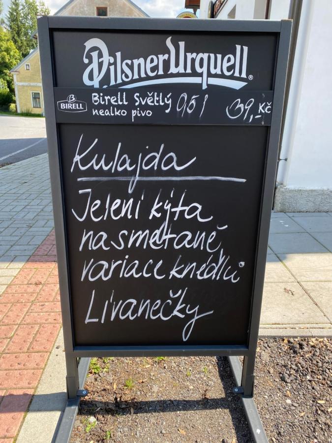 Hostinec U Pejska A Kocicky 마리안스케 라즈네 외부 사진